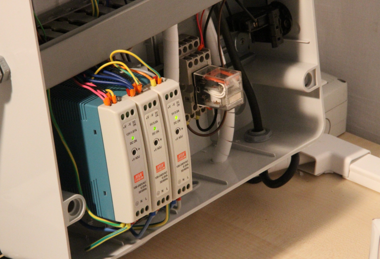 Alimentatore per Arduino e servomotori