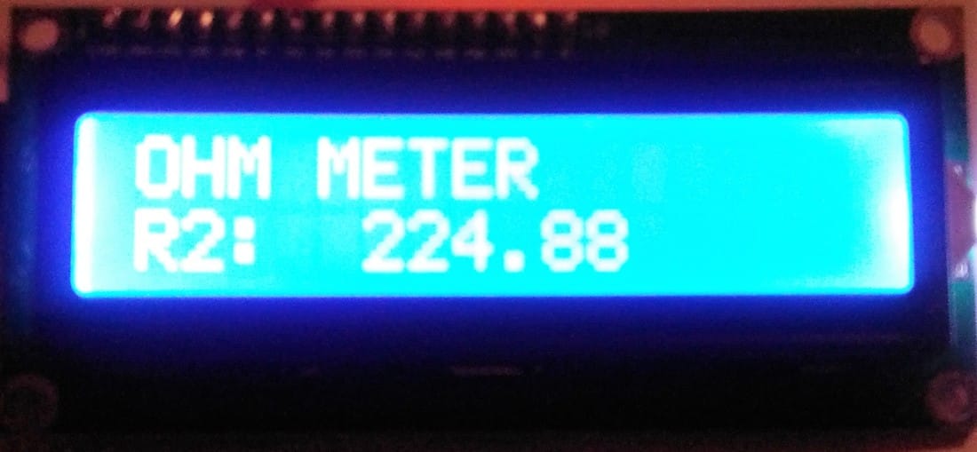 Ohmmetro Arduino con display LCD