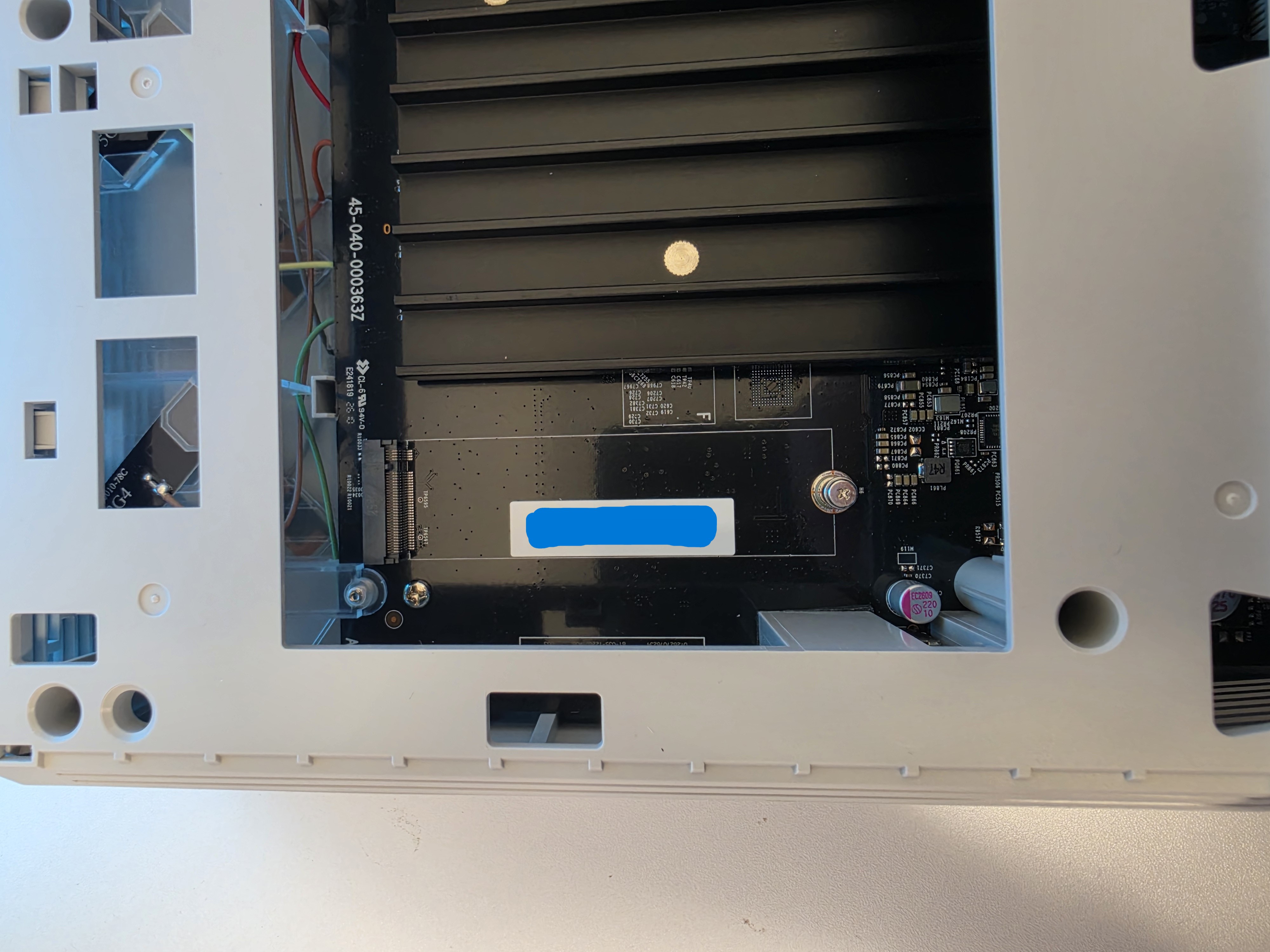 Slot M.2 NVMe interno del Keenetic Titan SE